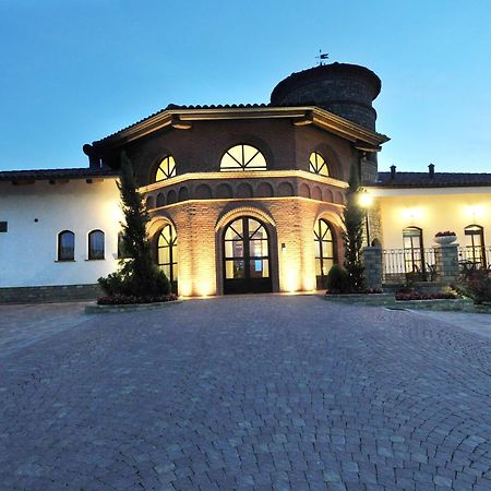 Tota Virginia Antico Podere Serralunga d'Alba Esterno foto